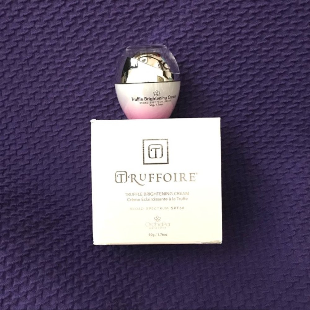 TRUFFLE BRIGHTENING CREAM